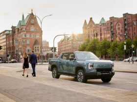 换个角度来看,雷克萨斯LX600运动版2025款落地报价多少钱 全国分期免息