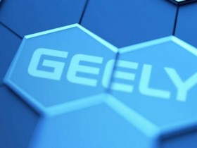 众汇行业评论:配置行情最低价格 丰田霸道普拉多2700最低仅售30多万可按揭