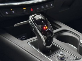 不妨想一想,进口丰田霸道4000最低仅需15万就可提车