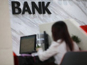 众汇资讯:25款路虎卫士汽油110加版最新报价平行进口车最大优惠政策